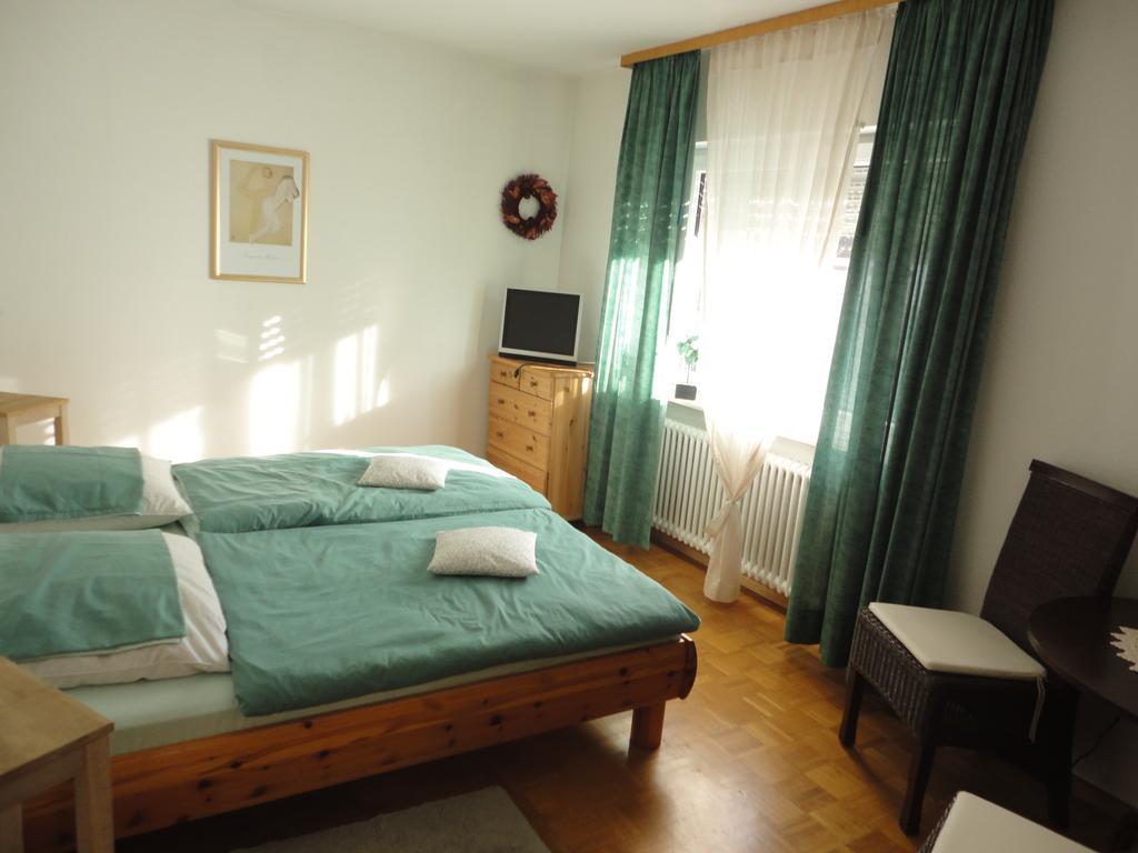 Ferienwohnung Toska Pfaffenweiler الغرفة الصورة